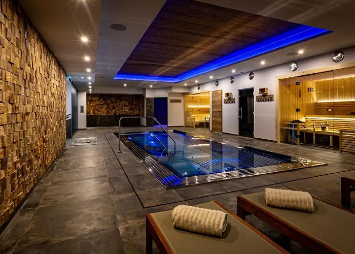 ロジ ホテル デュ ラック ドゥ ラ マディーヌ 3* Heudicourt-sous-les-Côtes